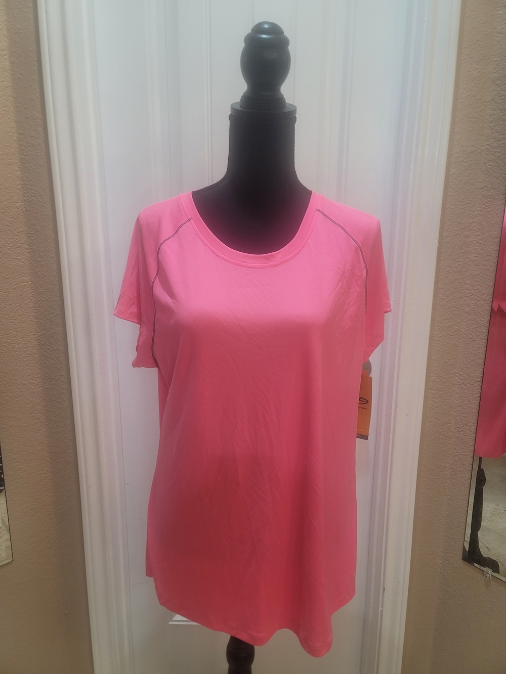 C9 by Champion Pink Short Sleeve Scoop Neck Athletic Top